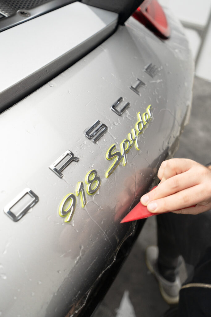 İZMİR GAZİEMİR ARAÇ KAPLAMA